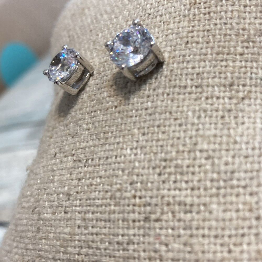 Sterling Silver 925 CZ Solitaire Stud EARRINGS Cubic Zirconia‎ NWOT